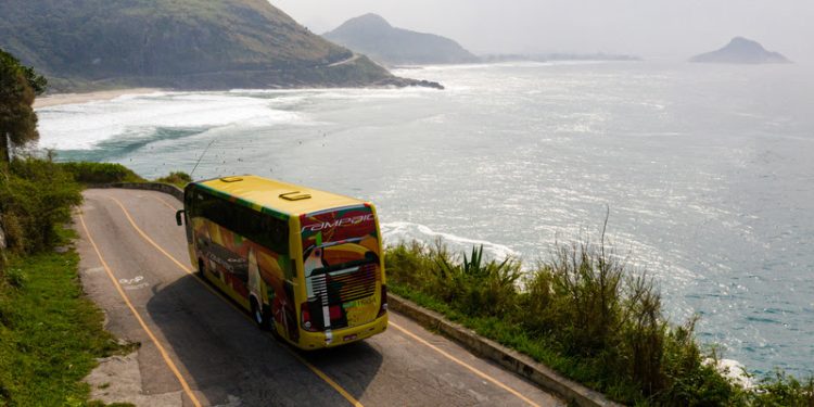 Turismo rodoviário registra alta de 80% e cai no gosto do consumidor brasileiro