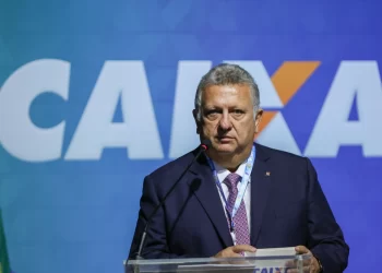 Paraibano assume presidência da Caixa com promessa de induzir crescimento econômico