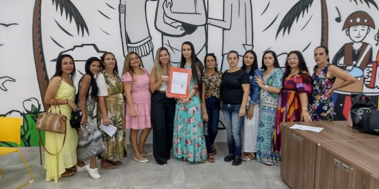 Governo da Paraíba assina contratos do Empreender Mulher em Campina Grande e no Sertão