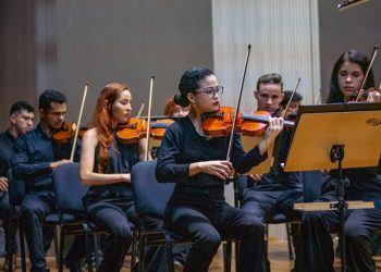 Orquestra Sinfônica Jovem apresenta concerto com obras para violino de Camille Saint-Säens