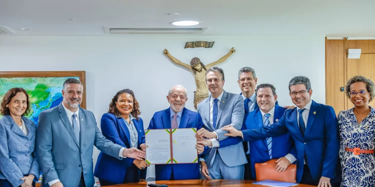 Renegociação de dívidas com Fies terá até 99% de desconto