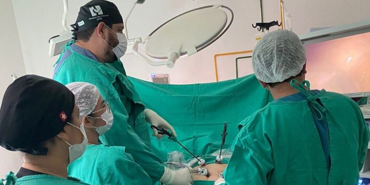 Programa Opera Paraíba realiza primeira cirurgia bariátrica no Sertão Paraibano