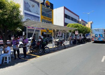 SITTRANS entrega duas novas coberturas padronizadas de postos de mototáxis em Itaporanga