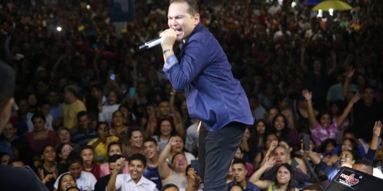 Marcha Para Jesus acontece neste sábado com Davi Sacer em João Pessoa