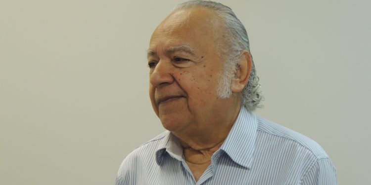 TCE homenageia Conselheiro com nome em ala do MPC e destaca a “Casa de Flávio Sátiro” na Academia de Patos