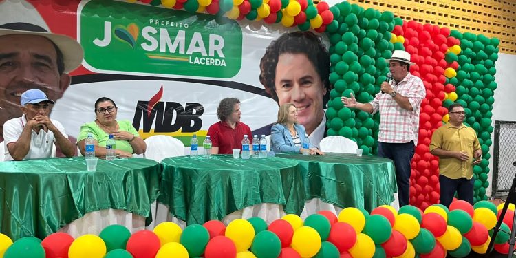 Prefeito de Itatuba, Josmar Oliveira, assina ficha de filiação ao MDB em grande festa, com presença de Veneziano