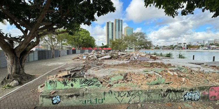 Prefeitura de Campina Grande decide demolir prédio abandonado da antiga sede da ACI