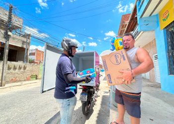 Prefeitura de Campina Grande entrega mais de 30 mil unidades de fraldas nas casas dos beneficiados