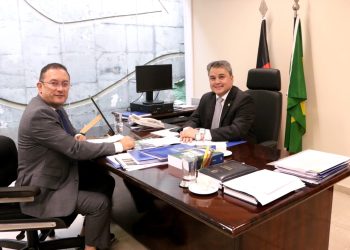 Efraim destrava liberação de R$ 1 milhão para a Saúde de Campina Grande