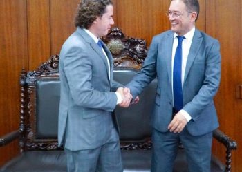 Veneziano garante a liberação imediata de R$ 3 milhões para a Saúde de Campina Grande