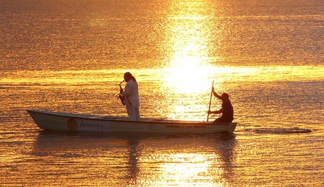 Jurandy do Sax e pôr do sol da Praia do Jacaré são citados em questão no Enem 2023