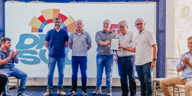 ORLA SUL: Cícero Lucena autoriza início das obras de duplicação da PB-008 até as praias do Sol e Gramame