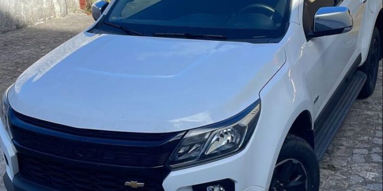 Instituto responsável pelo Hospital Padre Zé anuncia leilão de caminhonete de luxo usada pelo Padre Egídio