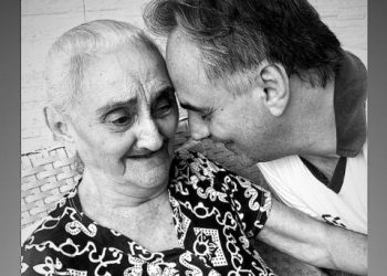 Morre a mãe do deputado estadual Luciano Cartaxo