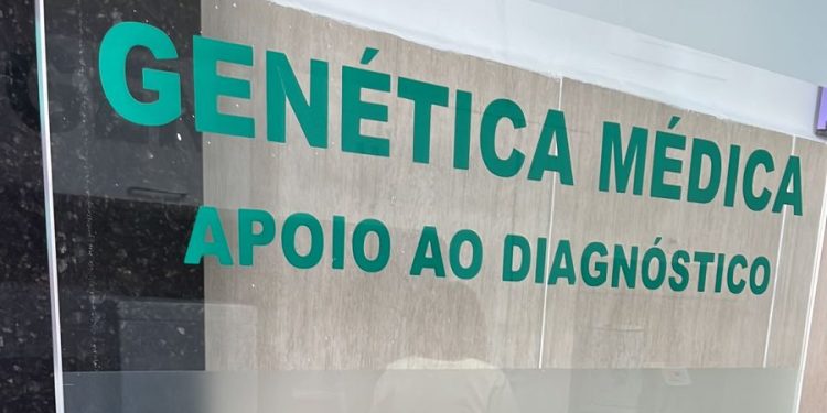 Paciente com síndrome rara é o primeiro do Brasil a ter tratamento médico realizado em um hospital 100% SUS