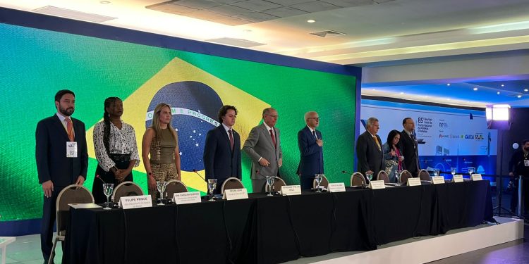 Alckmin e Veneziano abrem a 85ª Reunião Geral da Frente Nacional de Prefeitas e Prefeitos, em Brasília