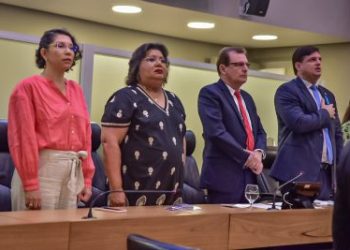 ALPB concede Medalha Epitácio Pessoa às delegadas Maísa Félix e Cassandra Duarte