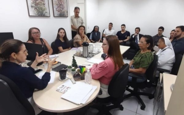 MPPB cobra providências para garantir assistência médica a idosos institucionalizados