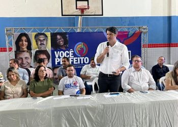 Em Audiência Pública no Bessa, Leo Bezerra reforça que gestão ouve e atende demandas da população