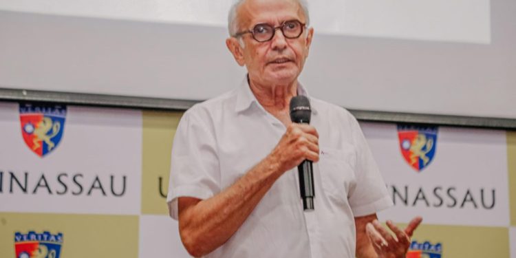 Cícero defende cultura afro-brasileira como tema presente nas escolas públicas municipais