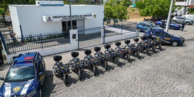 Prefeitura de Cabedelo renova frotas de viaturas para Secretarias municipais