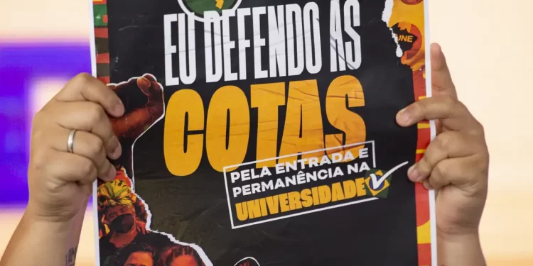 Atualização da Lei de Cotas inclui quilombolas e reduz teto de renda