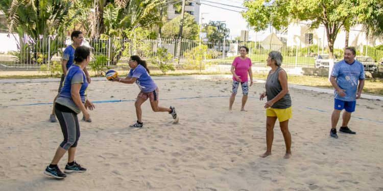 Câmbio integra calendário de atividades do Centro de Referência da Pessoa Idosa