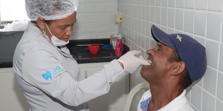 Centro de Especialidades Odontológicas de Cabedelo abre ações do projeto “Sorrindo com eles”