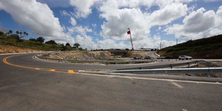João Azevêdo inaugura Arco Metropolitano de Campina Grande