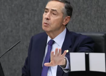 Barroso diz que o STF é tribunal independente e está sempre desagradando alguém