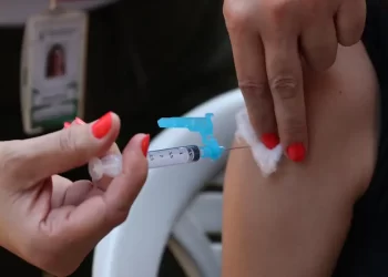 Ministério da Saúde incorpora vacina contra a dengue no SUS