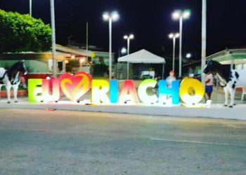 Prefeitura de Riacho dos Cavalos entrega reforma da Praça da Igreja São José