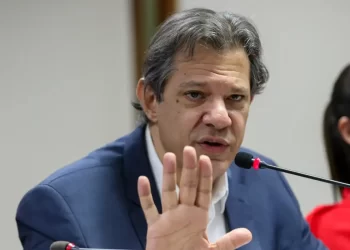 Medidas para compensar desoneração da folha devem sair na terça-feira