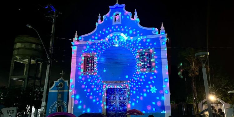 Primeira edição do Natal Encantado emociona moradores de Conde