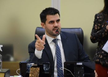 Lei de Wilson Filho cria política pública de combate ao superendividamento na Paraíba