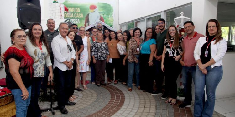 Emlur lança campanha Natal Solidário para beneficiar instituição de caridade