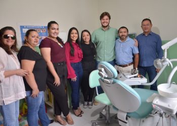 Bruno entrega consultório odontológico no Centenário e anuncia duplicação no número de consultórios de saúde bucal