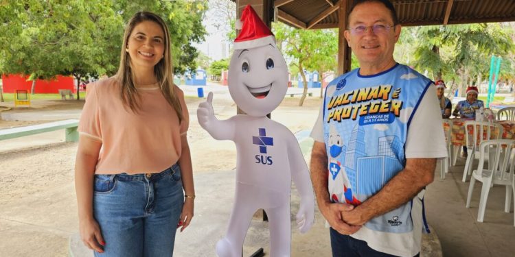 Em primeiro dia como secretária adjunta de Saúde, Carol Gomes acompanha o Dia D de multivacinação em Campina Grande