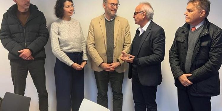 Cícero Lucena busca parceria em Paris para capacitar mão de obra e desenvolver o audiovisual em João Pessoa