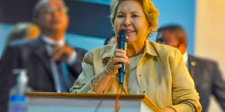 Francisca Motta avalia ano legislativo e comemora avanços na saúde do Sertão