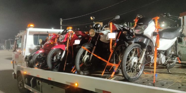 Ação conjunta combate “rolezinho” em Campina Grande e apreende mais de 10 motocicletas que infringiam Código de Trânsito