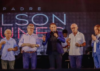 Cícero Lucena celebra Natal de Luz com João Azevêdo e projeta evento religioso entre os maiores do Brasil