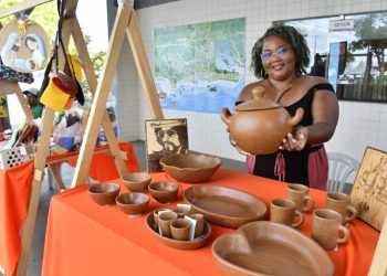 Feira dos Empreendimentos encerra Mês da Economia Solidária com exposição e comercialização de produtos