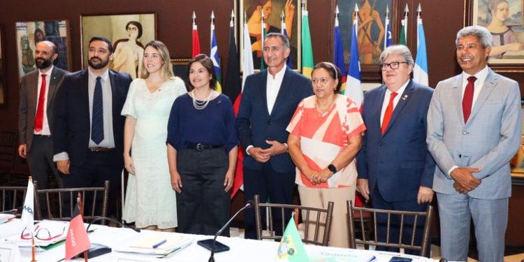 João Azevêdo destaca potencial econômico do Nordeste para atração de novos investimentos em reunião do Conselho da Sudene, em Recife