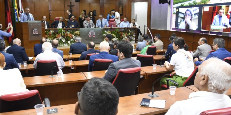 Câmara no Seu Bairro ouve demandas da população da área Central de João Pessoa