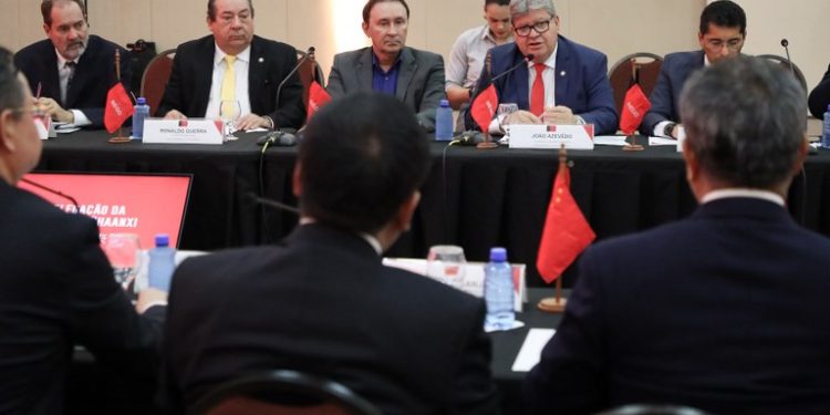 João assina carta de intenções com província chinesa de Shaanxi para cooperações comerciais e programas de intercâmbio