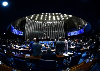 Aprovadas criminalização do bullying e maior punição para crimes contra crianças