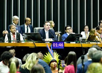Congresso Nacional derruba veto ao marco temporal para terras indígenas