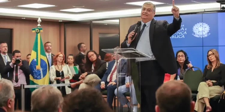 Caso Marielle será integralmente elucidado em breve, afirma Dino