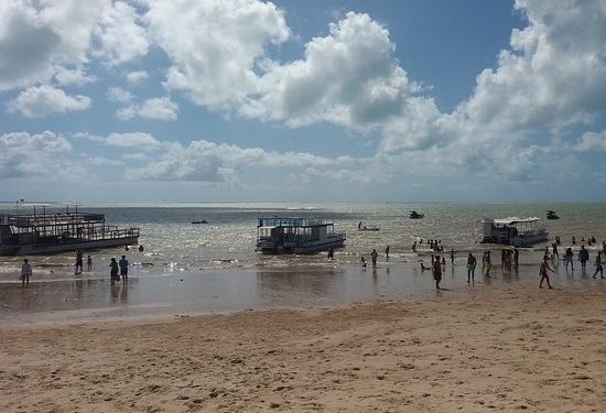 Governo do Estado assina convênio com a SPU para garantir Regularização Fundiária da Comunidade de Pescadores da Praia da Penha